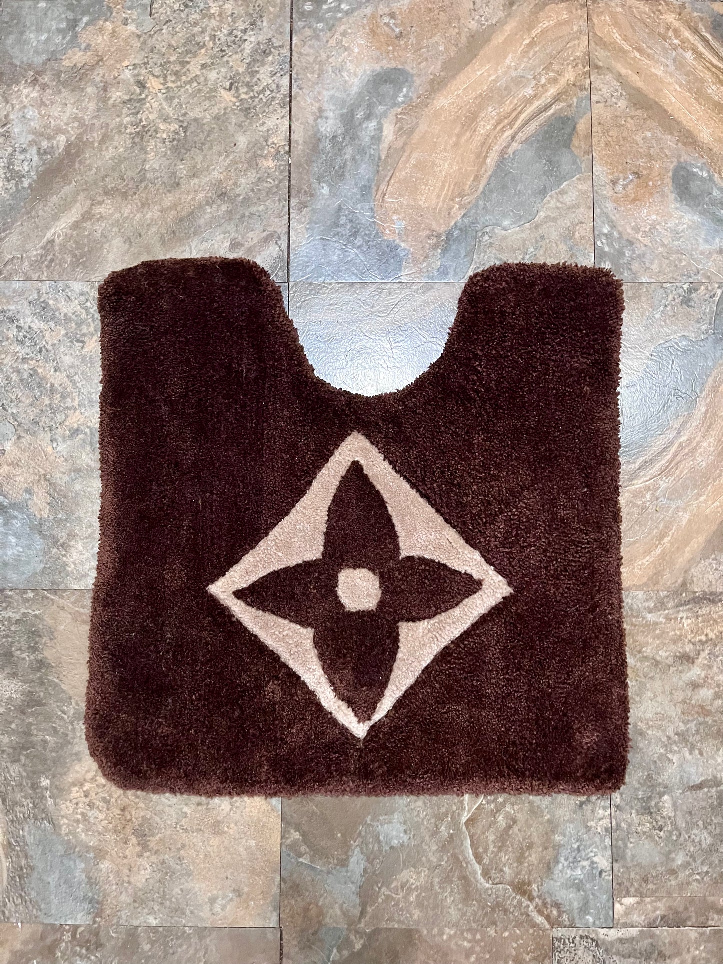Toilet rug